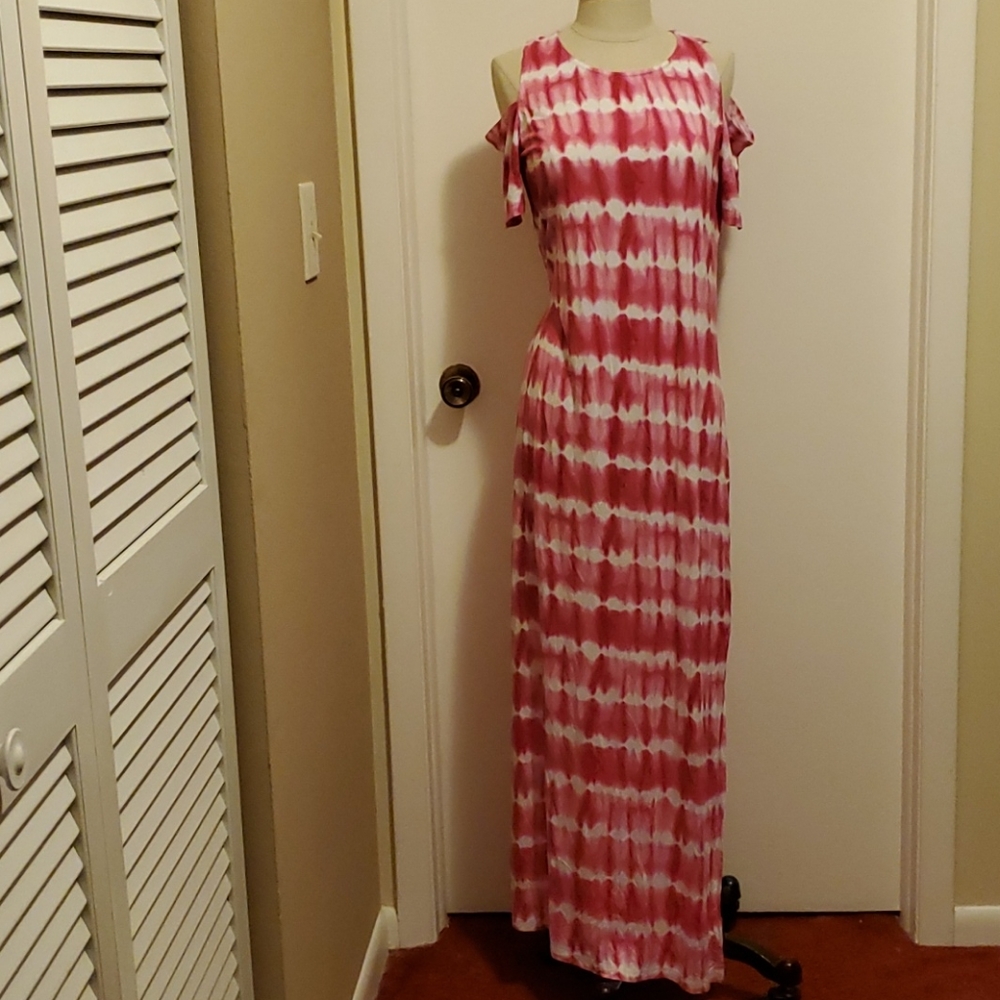 NWT: Design History Cold Shoulder Maxi Dress
